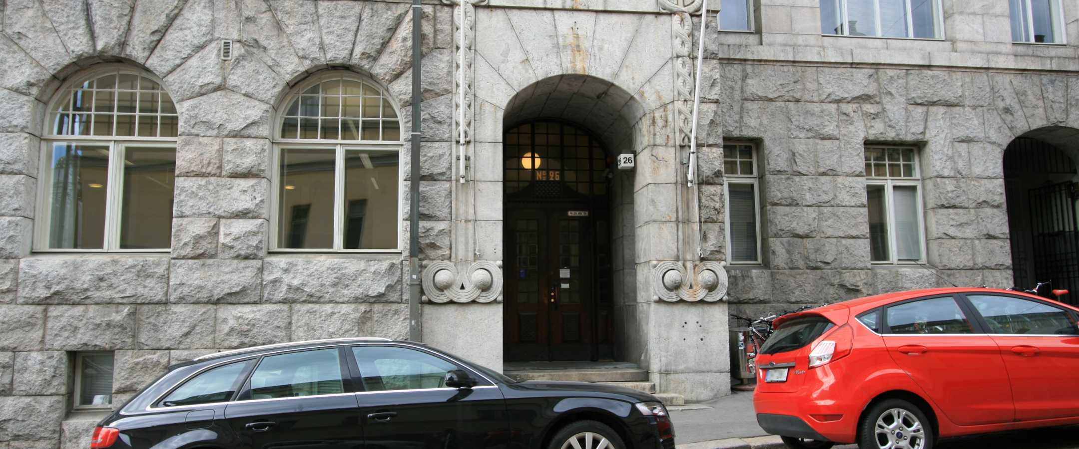 Kielikeskus sisäänkäynti