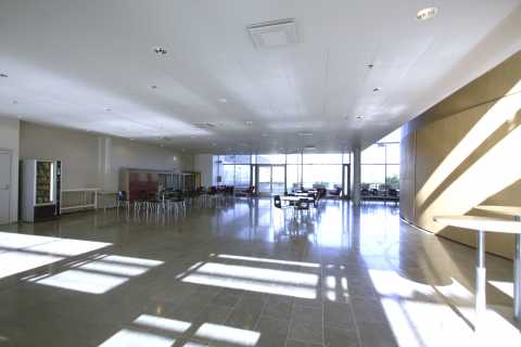 Picture of the 2nd floor lobby