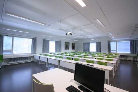 Picture of the front of the room 228