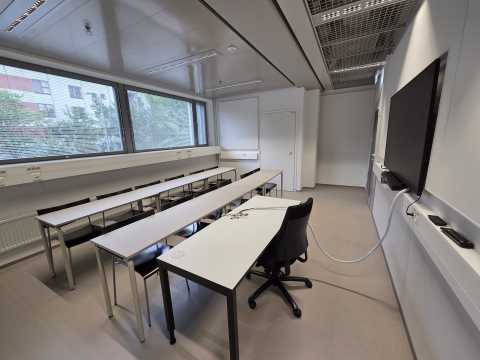 Sali A2093 etuosasta taaksepäin