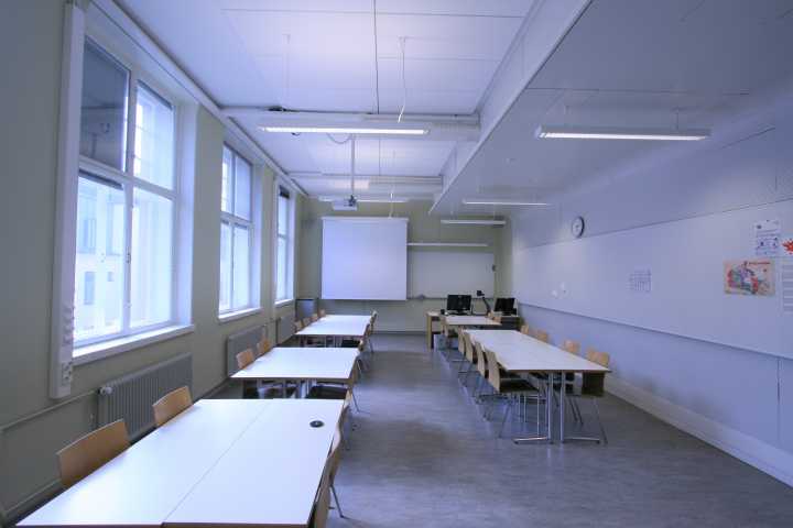 Picture of the back of the seminar room 319