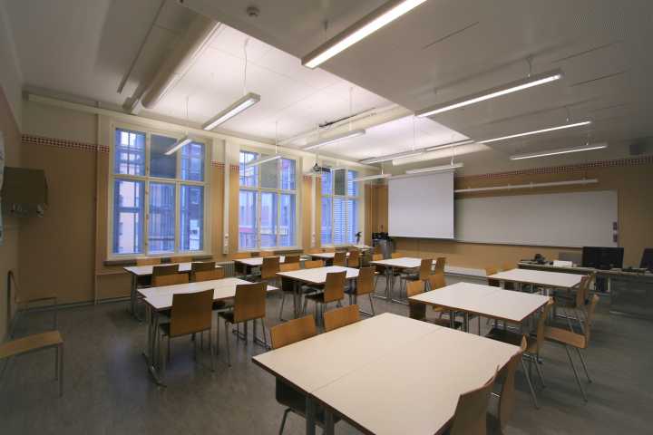 Picture back of seminar room 203