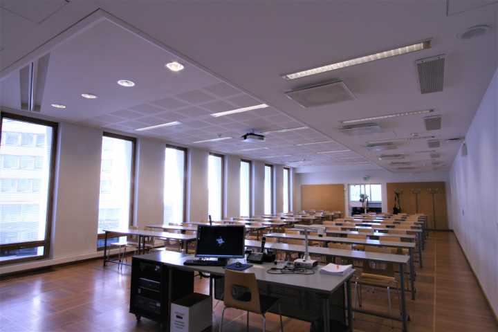 Picture of the front of the hall 4
