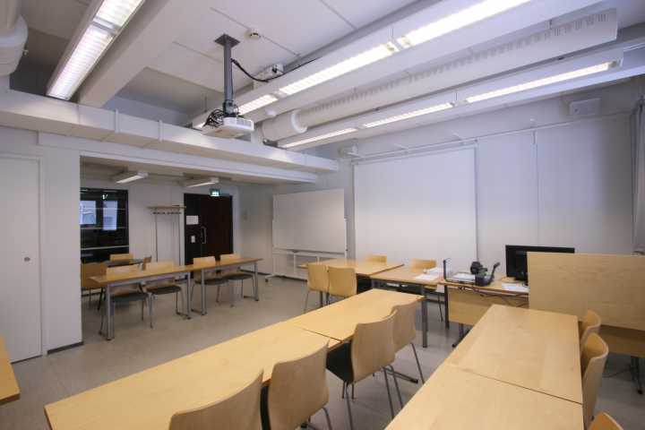 Picture of the back of the room 209