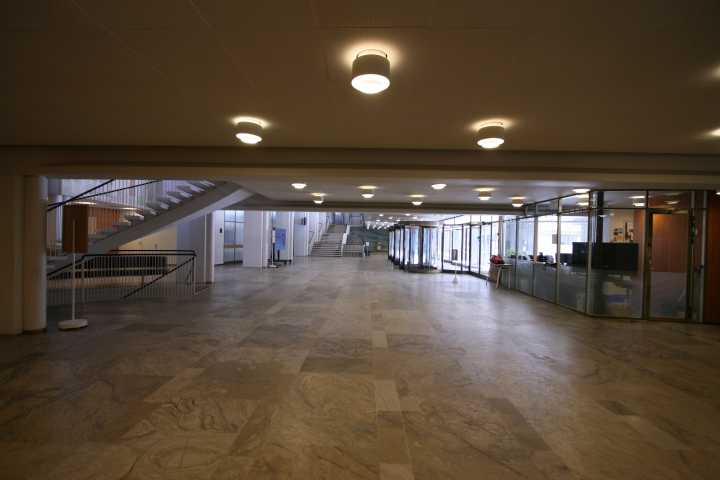 Picture of the lobby of Porthania