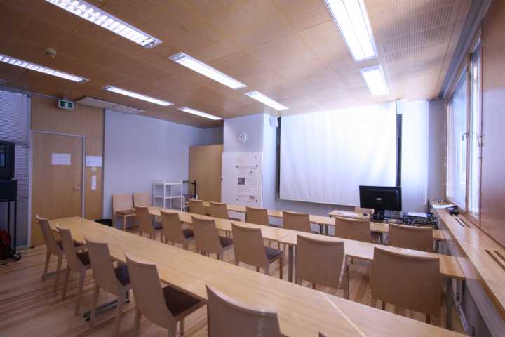Picture of the back of the room 3106