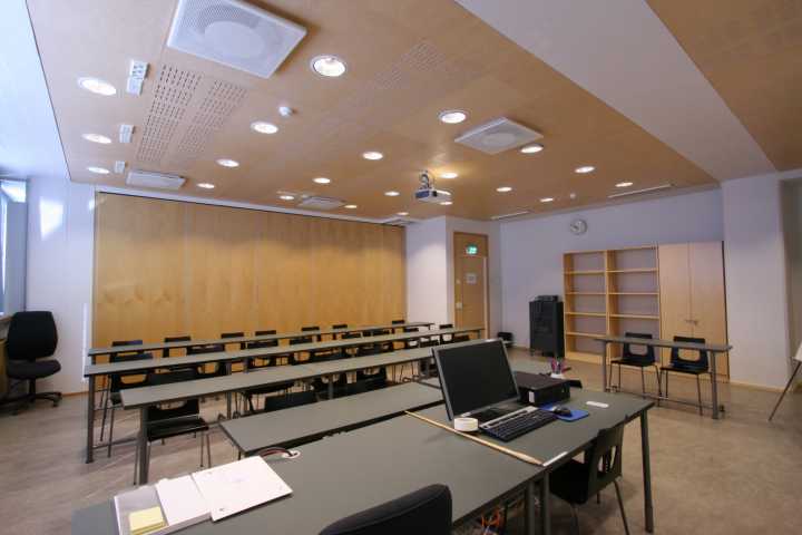 Picture of the front of the room 340