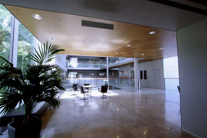 Picture of the 2nd floor lobby, B-wing