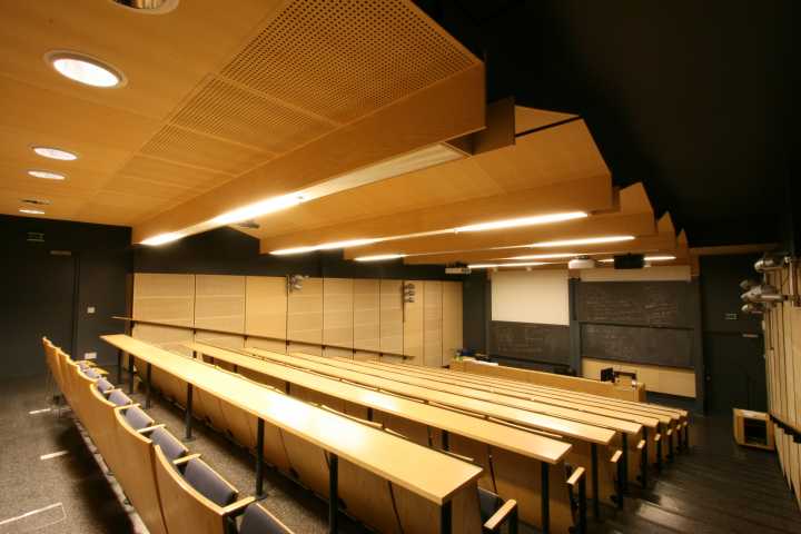 Picture of the back of the Auditorium CK112