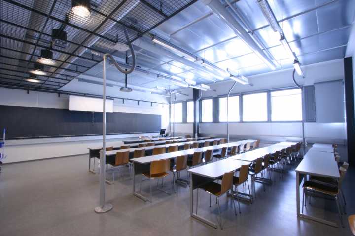 Picture of the back of the room D123