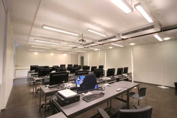Picture of the front of the computer room 110