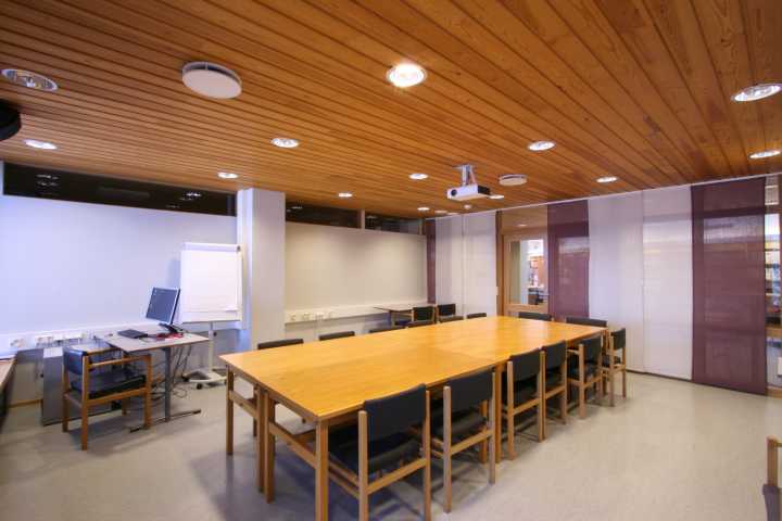 Picture of the front of the room A206