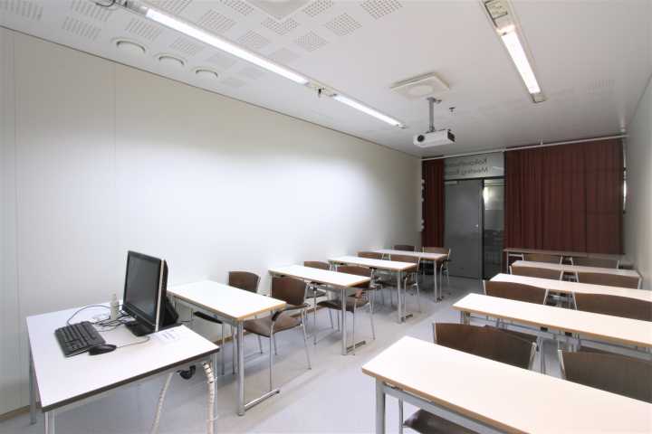 Picture of the front of the meeting room 12