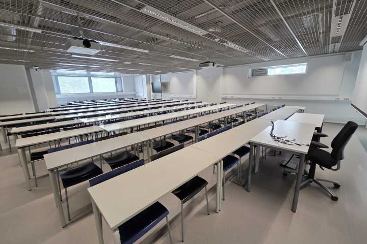 Room A2096 from front to back
